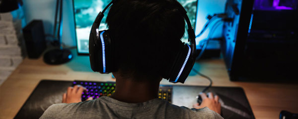 Undgå skadeligt blåt lys når du gamer 